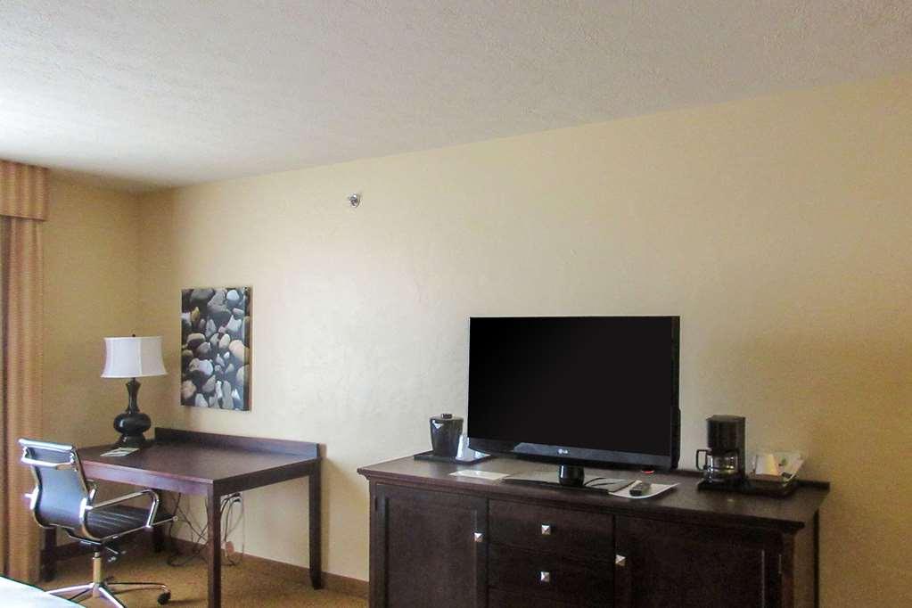 Comfort Inn & Suites Dover Стая снимка