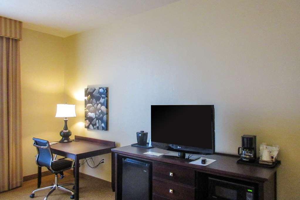 Comfort Inn & Suites Dover Стая снимка