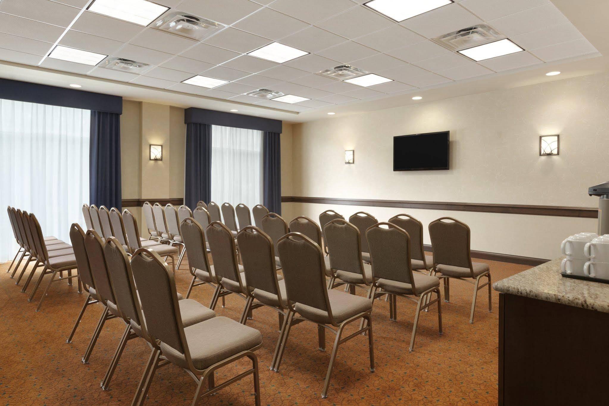 Comfort Inn & Suites Dover Екстериор снимка